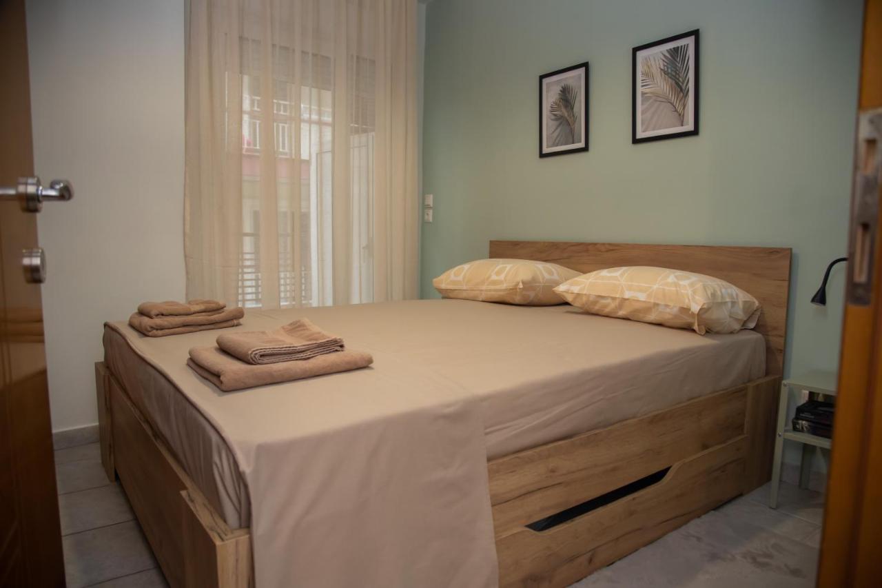 Fobillo Apartment At Charilaou Thessaloníki Exteriör bild