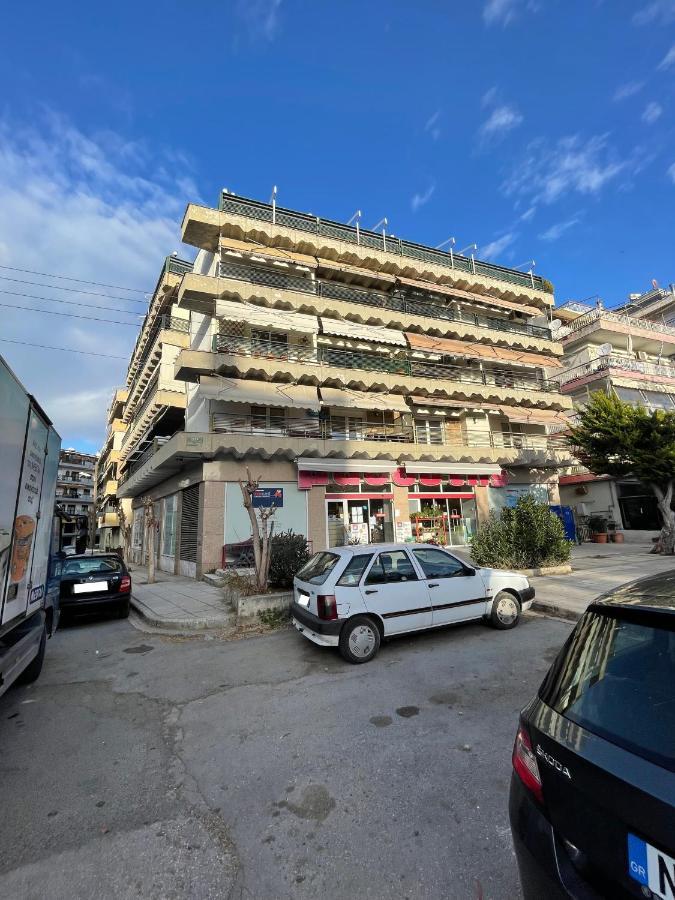 Fobillo Apartment At Charilaou Thessaloníki Exteriör bild